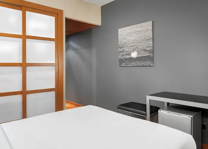 Ac Hotel Ponferrada By Marriott